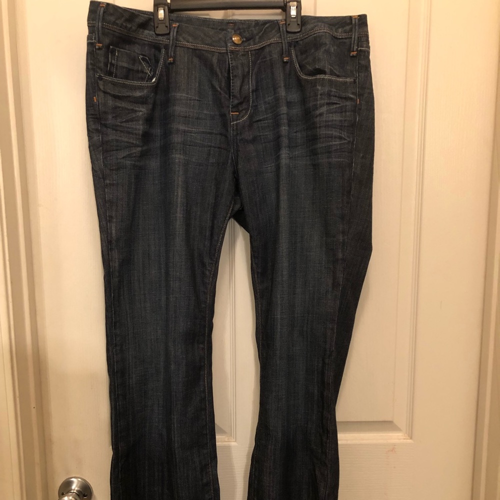 Dark Denim Bootcut Vigoss Jeans EUC Size 18